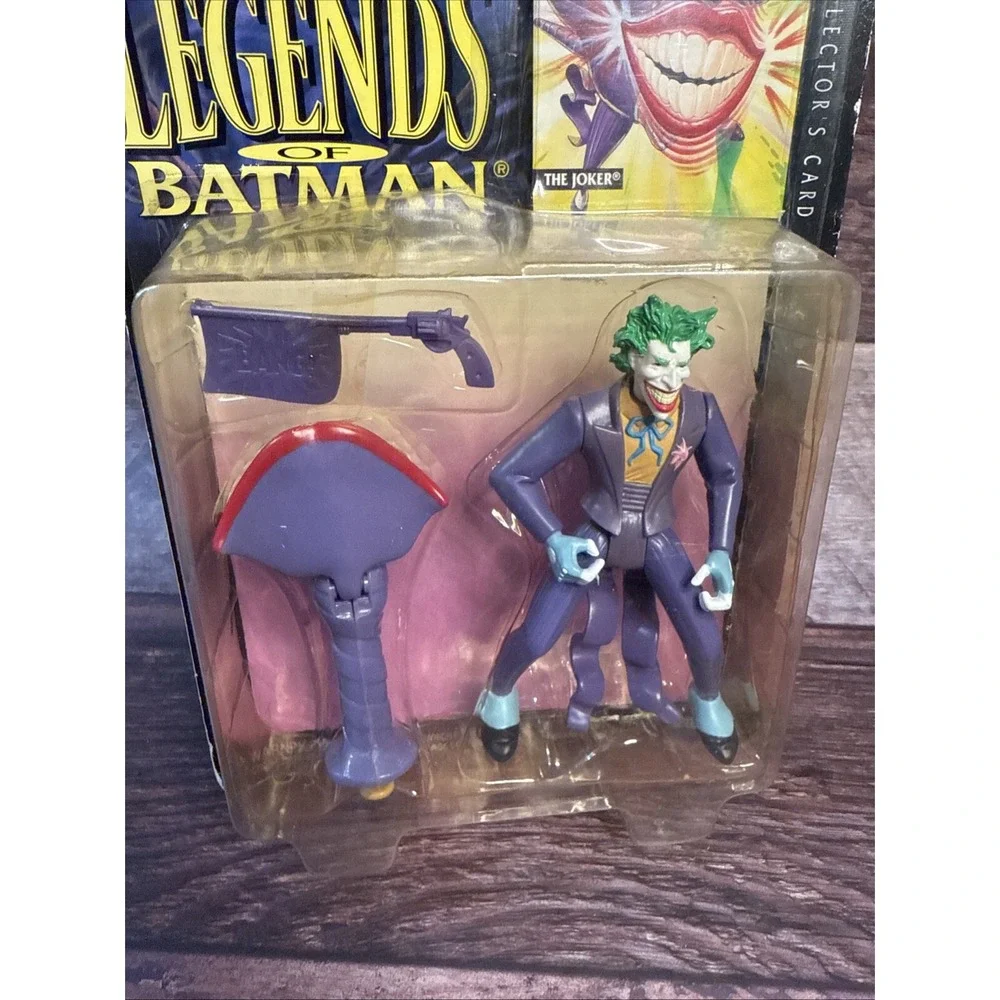 *Collectible Vtg. 1994 Legends of Batman, The Joker with Snapping Jaw Figure NIP